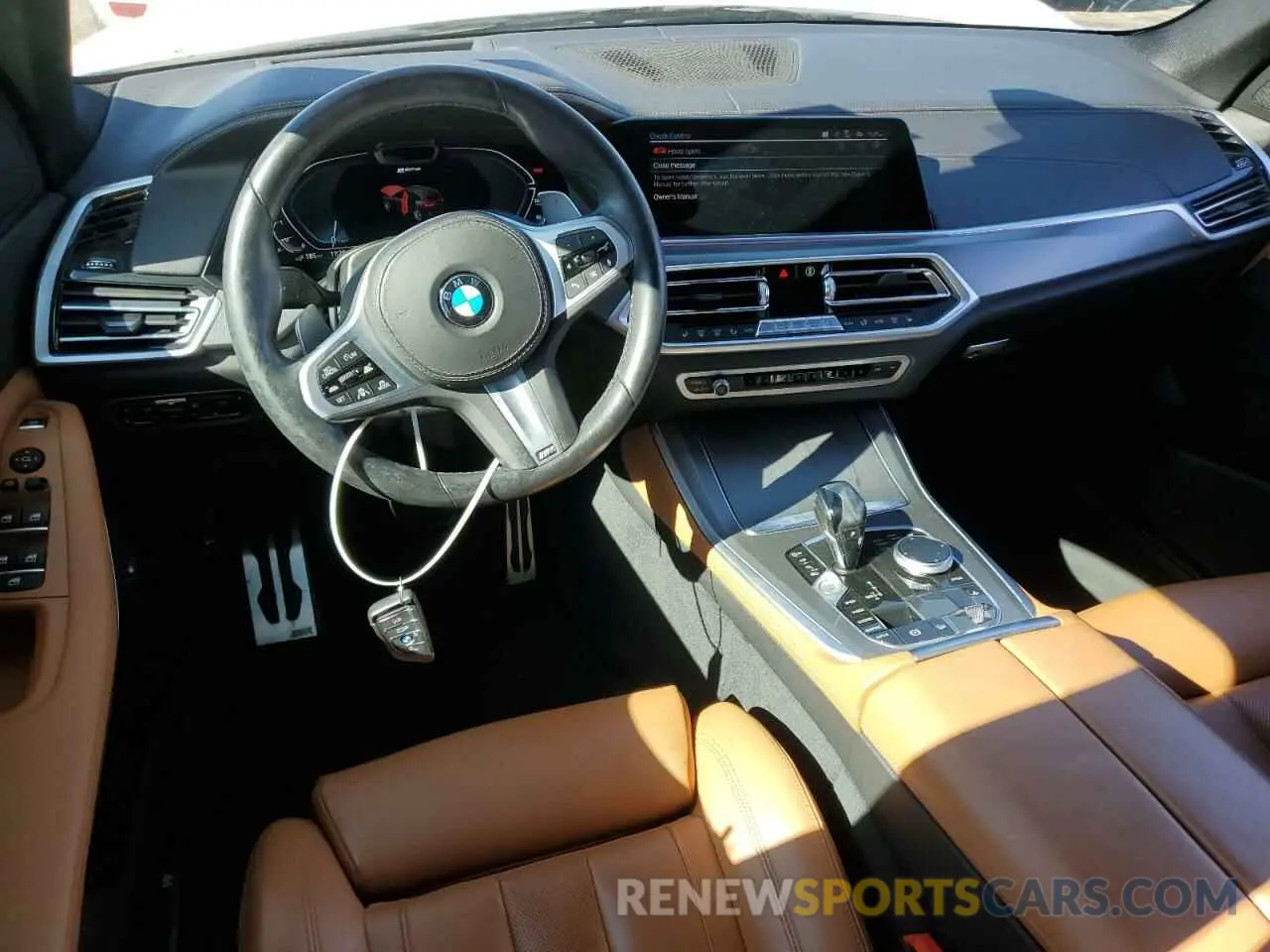 8 fotografías del automóvil dañado 5UXTA6C06M9H32645 BMW X5 2021