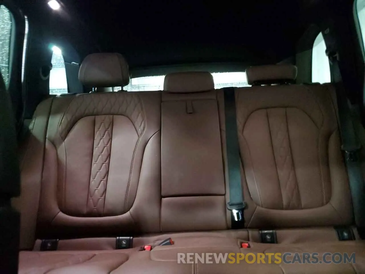 10 fotografías del automóvil dañado 5UXTA6C07M9H87685 BMW X5 2021