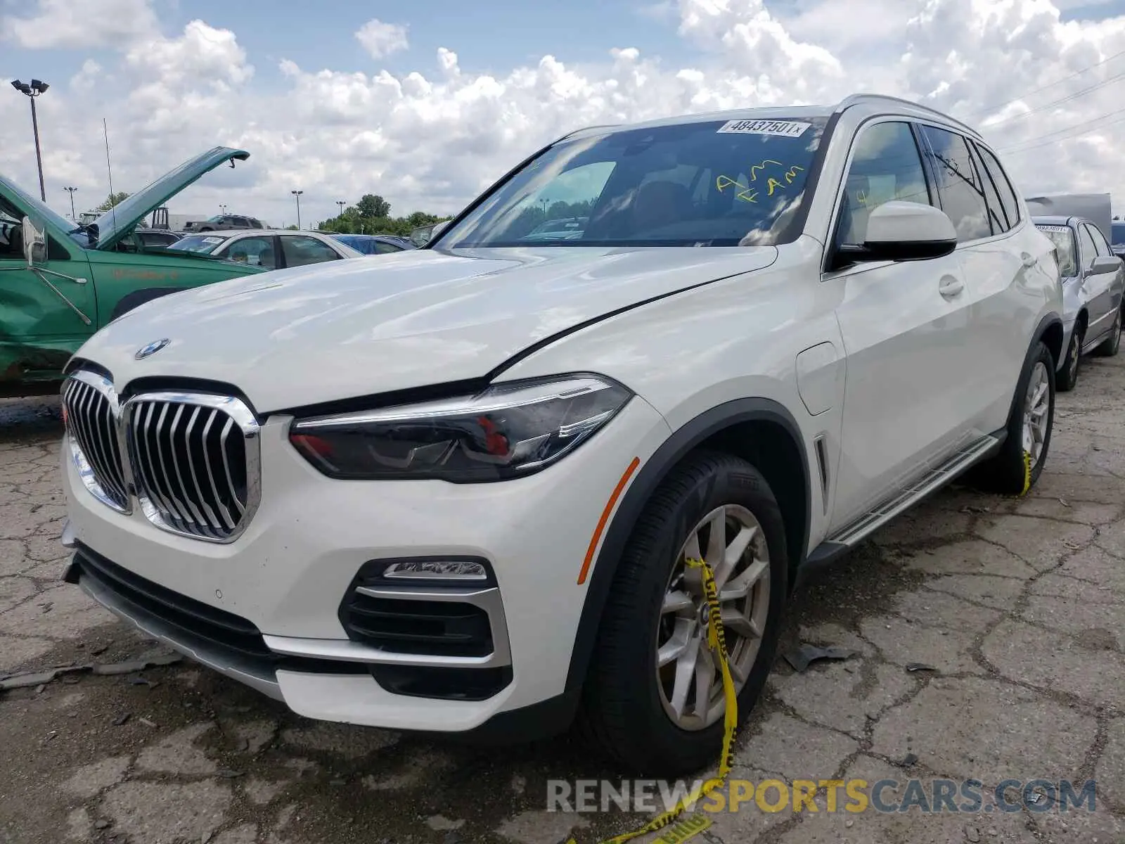 2 fotografías del automóvil dañado 5UXTA6C0XM9E18030 BMW X5 2021