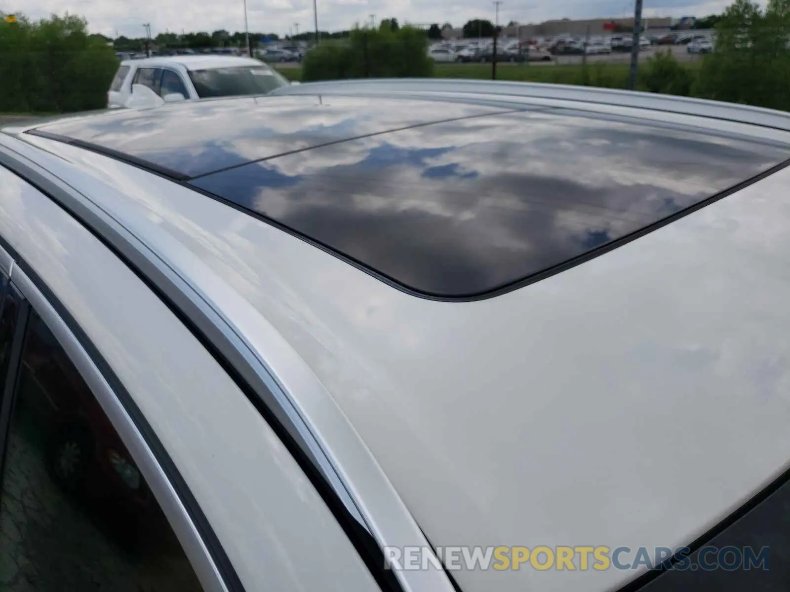 9 fotografías del automóvil dañado 5UXTA6C0XM9E18030 BMW X5 2021