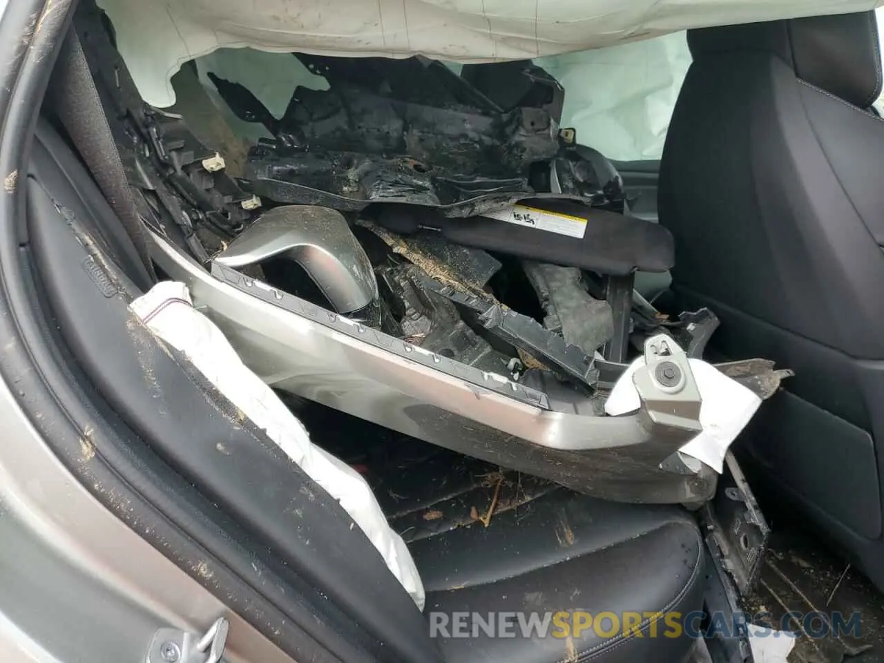 13 fotografías del automóvil dañado 5YMJU0C0XM9F01820 BMW X5 2021