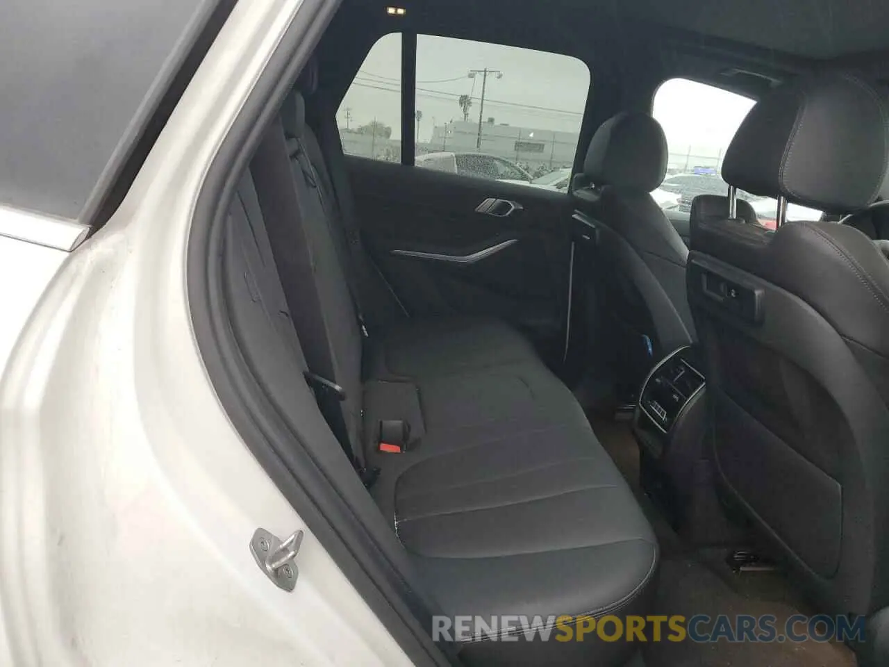 11 fotografías del automóvil dañado 5UXCR4C00N9J82399 BMW X5 2022