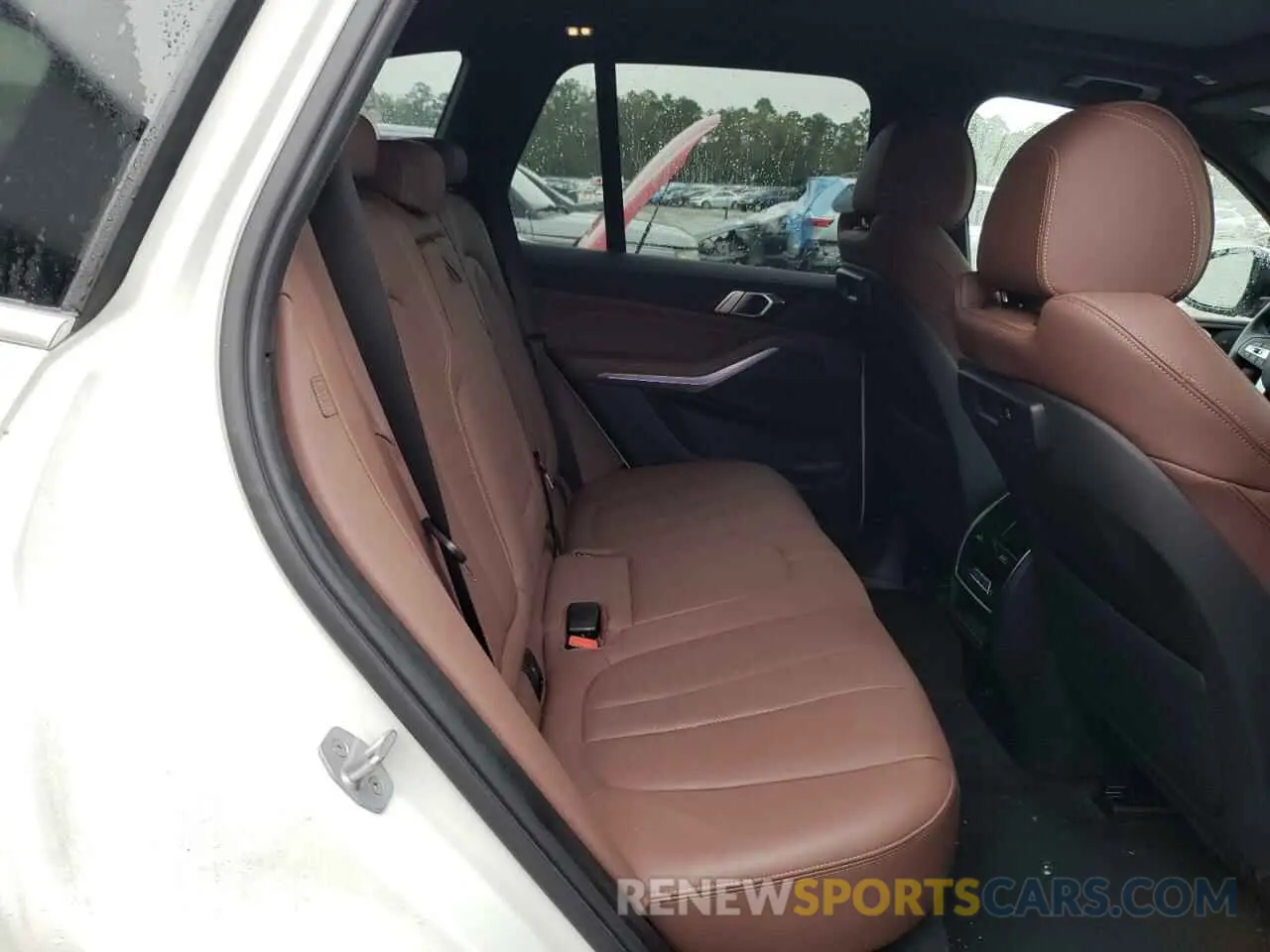 10 fotografías del automóvil dañado 5UXCR4C00N9K83538 BMW X5 2022
