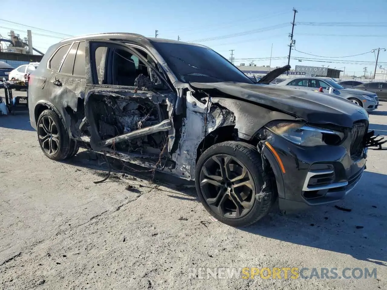 4 fotografías del automóvil dañado 5UXCR4C00N9M47130 BMW X5 2022