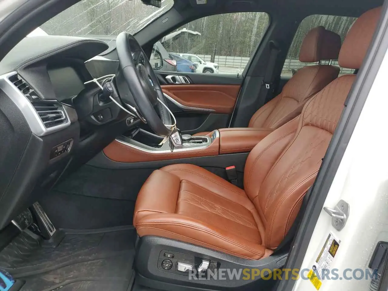 7 fotografías del automóvil dañado 5UXCR4C00N9N11151 BMW X5 2022