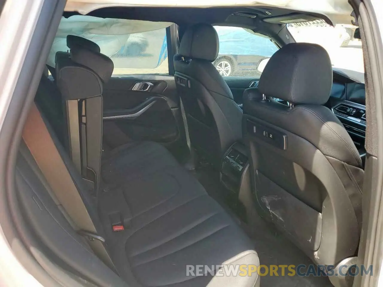 12 fotografías del automóvil dañado 5UXCR4C01N9J66048 BMW X5 2022