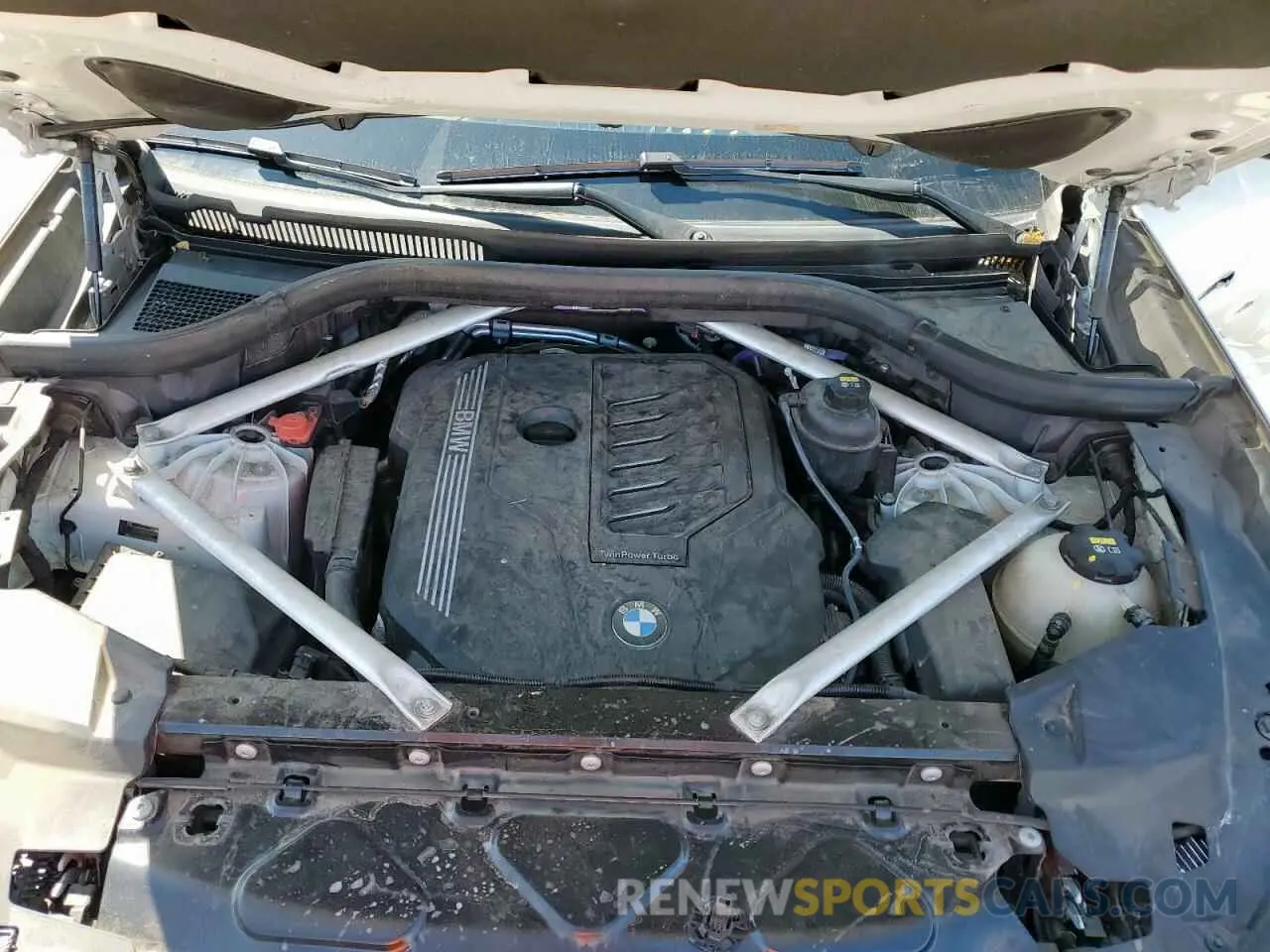 14 fotografías del automóvil dañado 5UXCR4C01N9J66048 BMW X5 2022