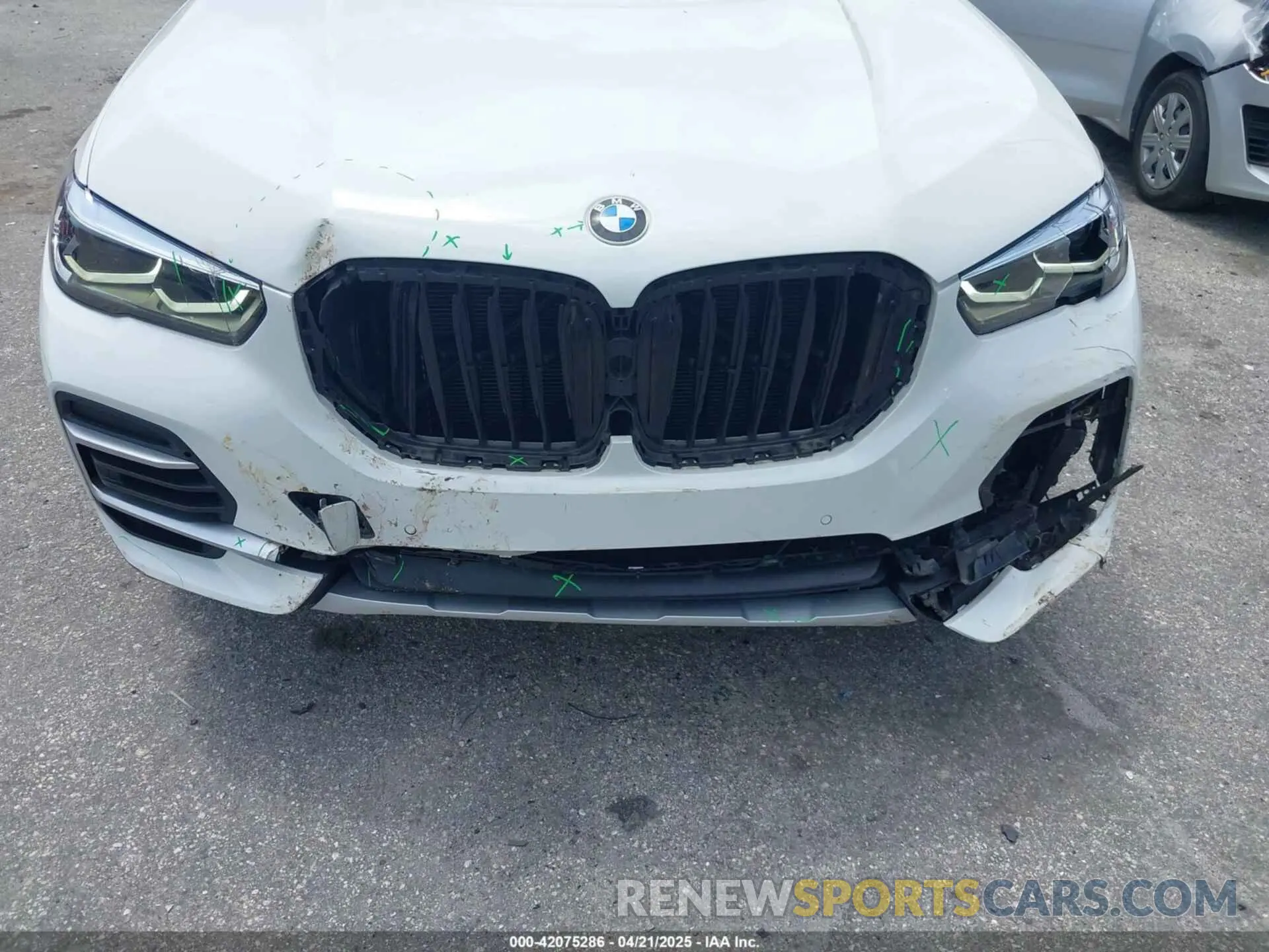 6 fotografías del automóvil dañado 5UXCR4C02N9K60021 BMW X5 2022