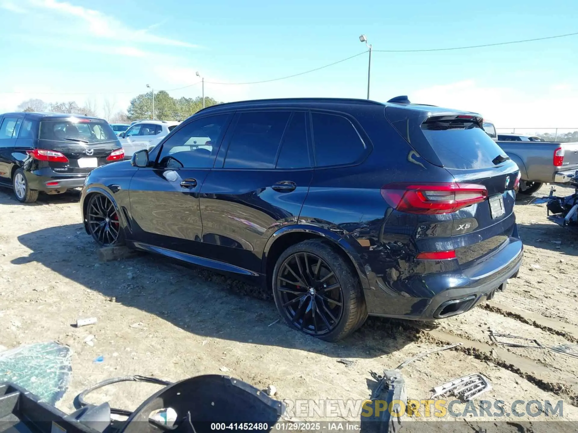 3 fotografías del automóvil dañado 5UXCR4C02N9N07702 BMW X5 2022