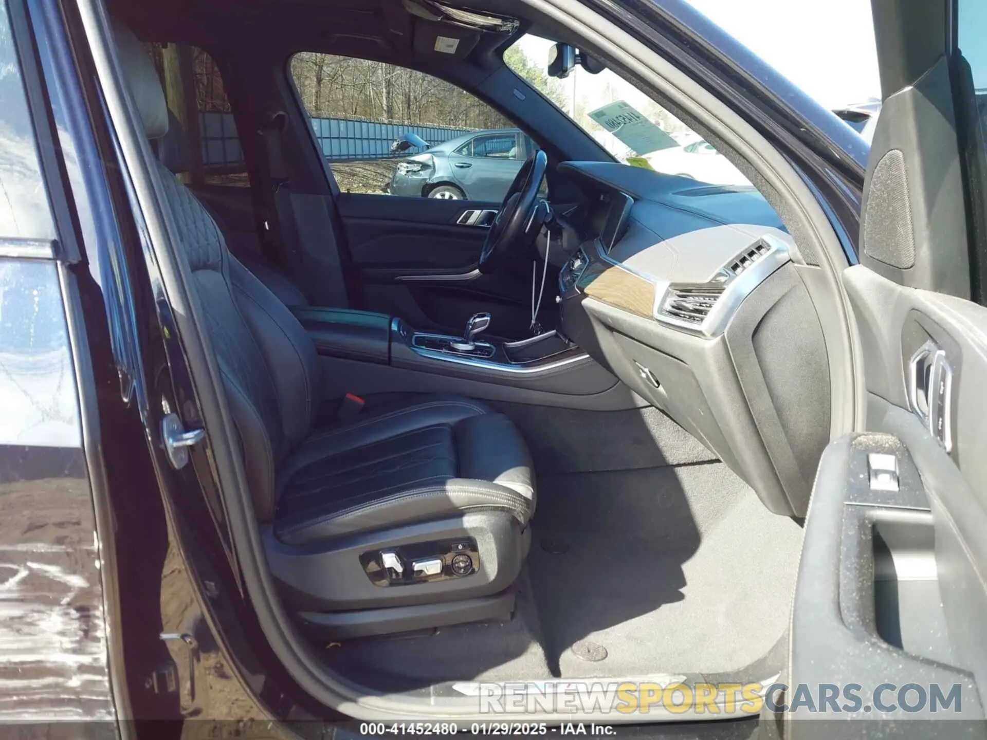5 fotografías del automóvil dañado 5UXCR4C02N9N07702 BMW X5 2022
