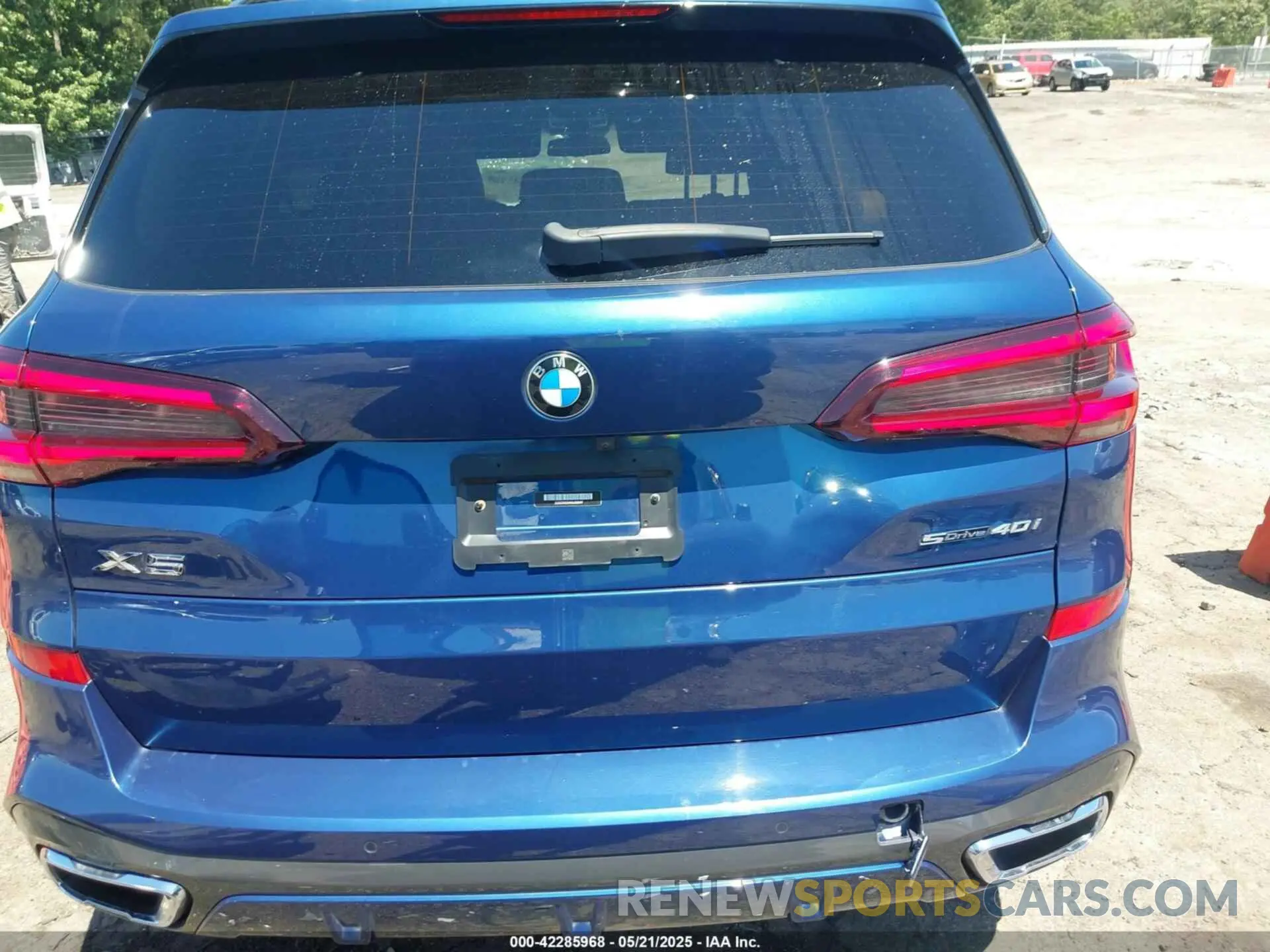 17 fotografías del automóvil dañado 5UXCR4C04N9J83247 BMW X5 2022