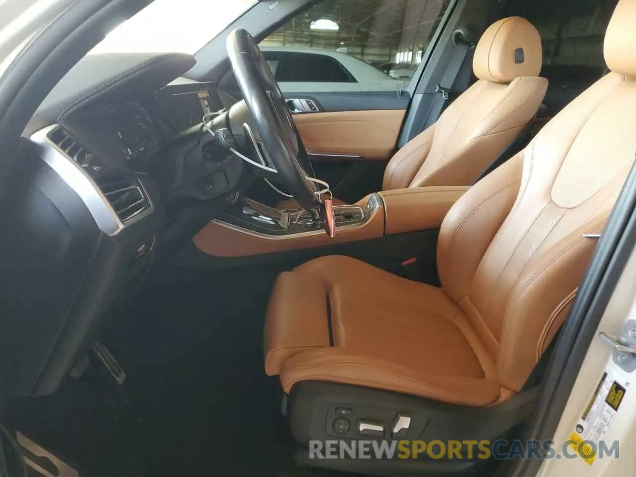 7 fotografías del automóvil dañado 5UXCR4C04N9K22970 BMW X5 2022
