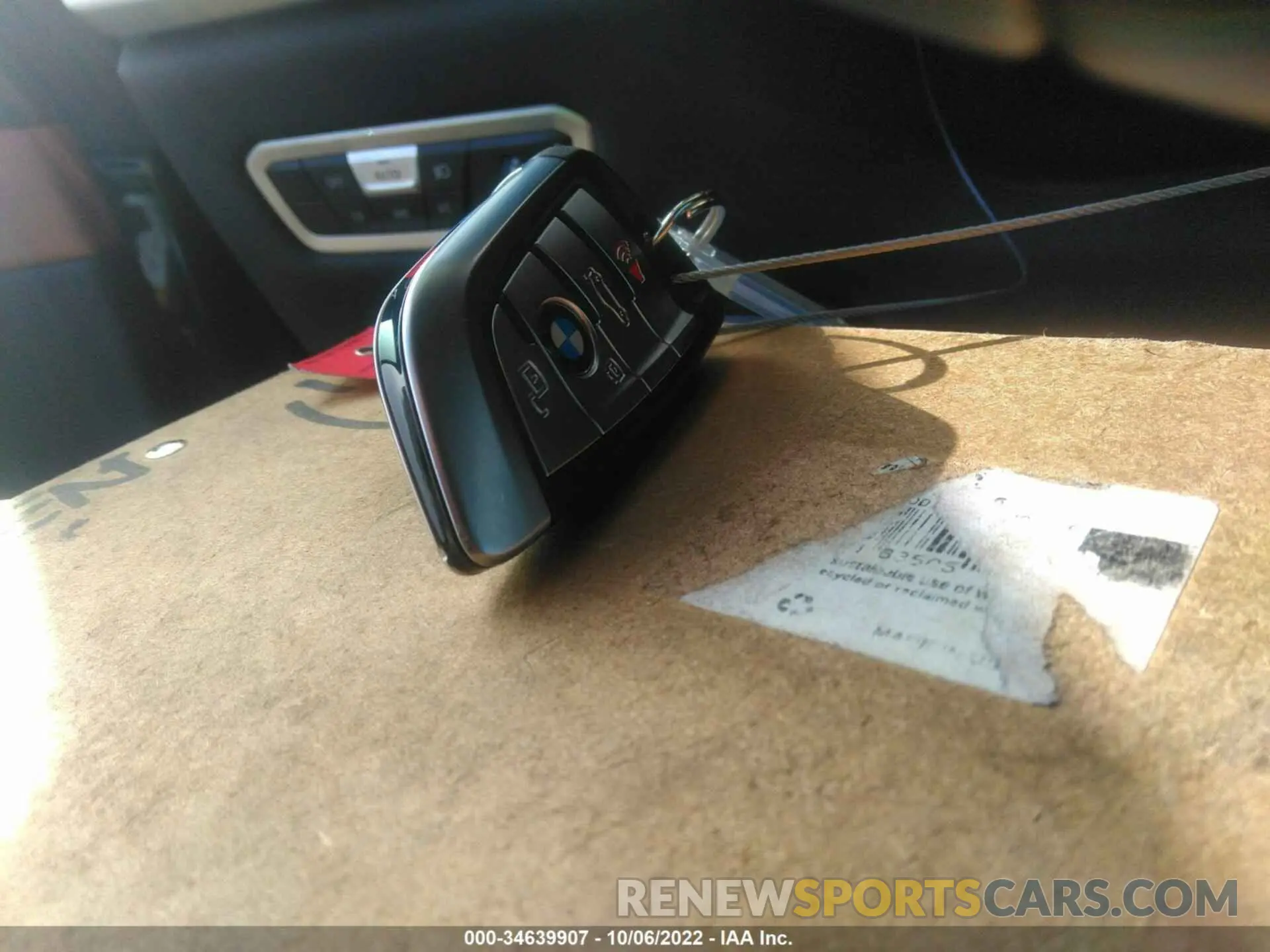 11 fotografías del automóvil dañado 5UXCR4C04N9M53884 BMW X5 2022