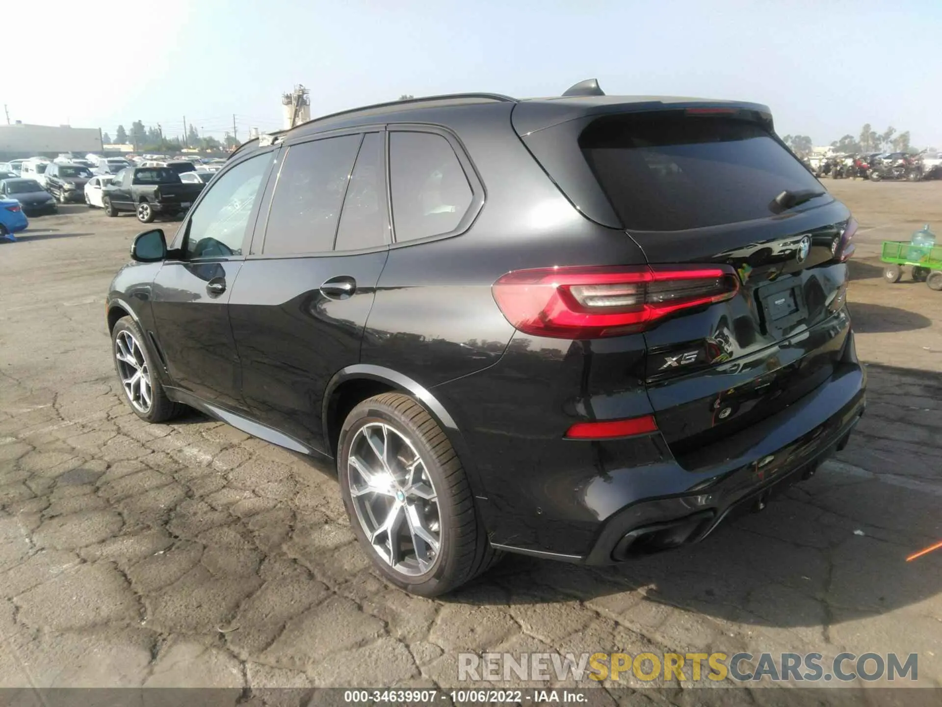 3 fotografías del automóvil dañado 5UXCR4C04N9M53884 BMW X5 2022