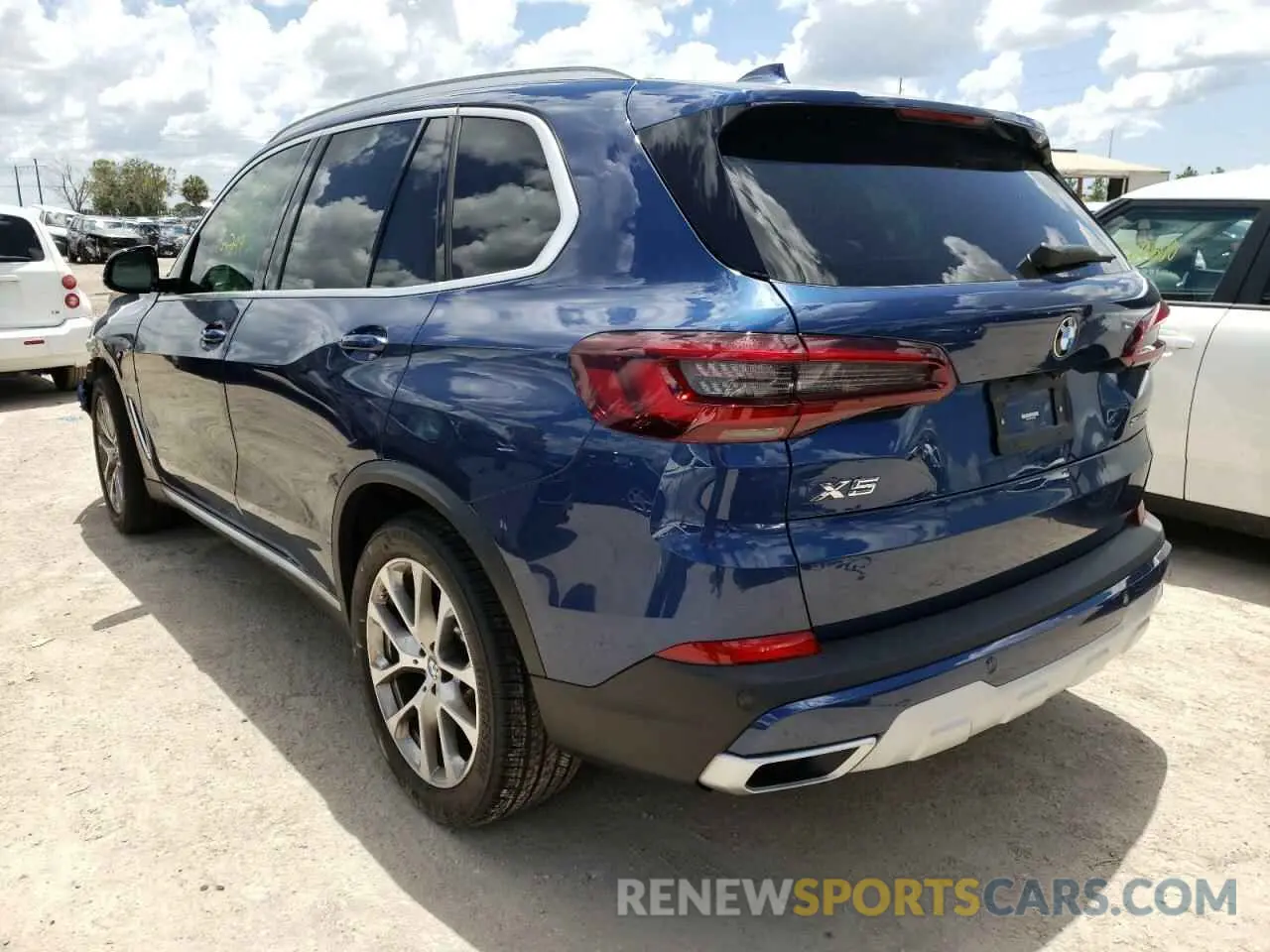 3 fotografías del automóvil dañado 5UXCR4C07N9J90323 BMW X5 2022