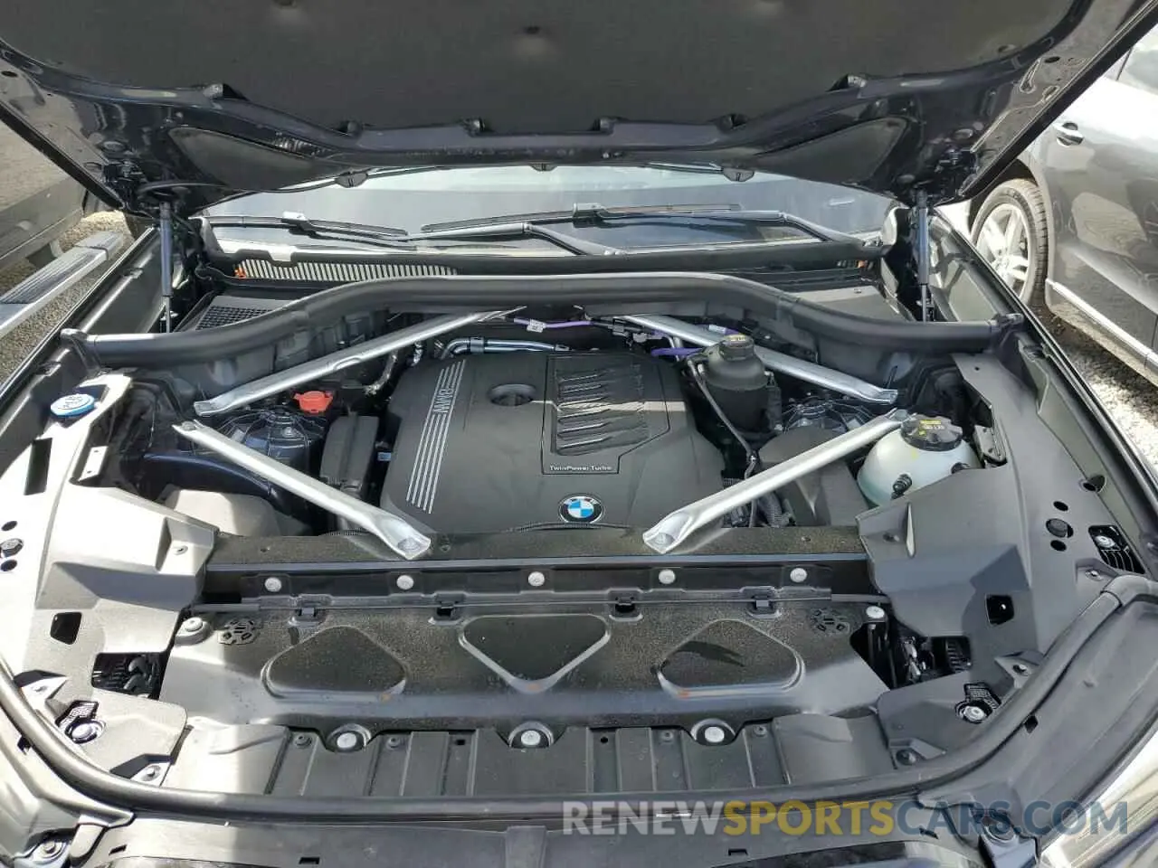 7 fotografías del automóvil dañado 5UXCR4C07N9K88624 BMW X5 2022