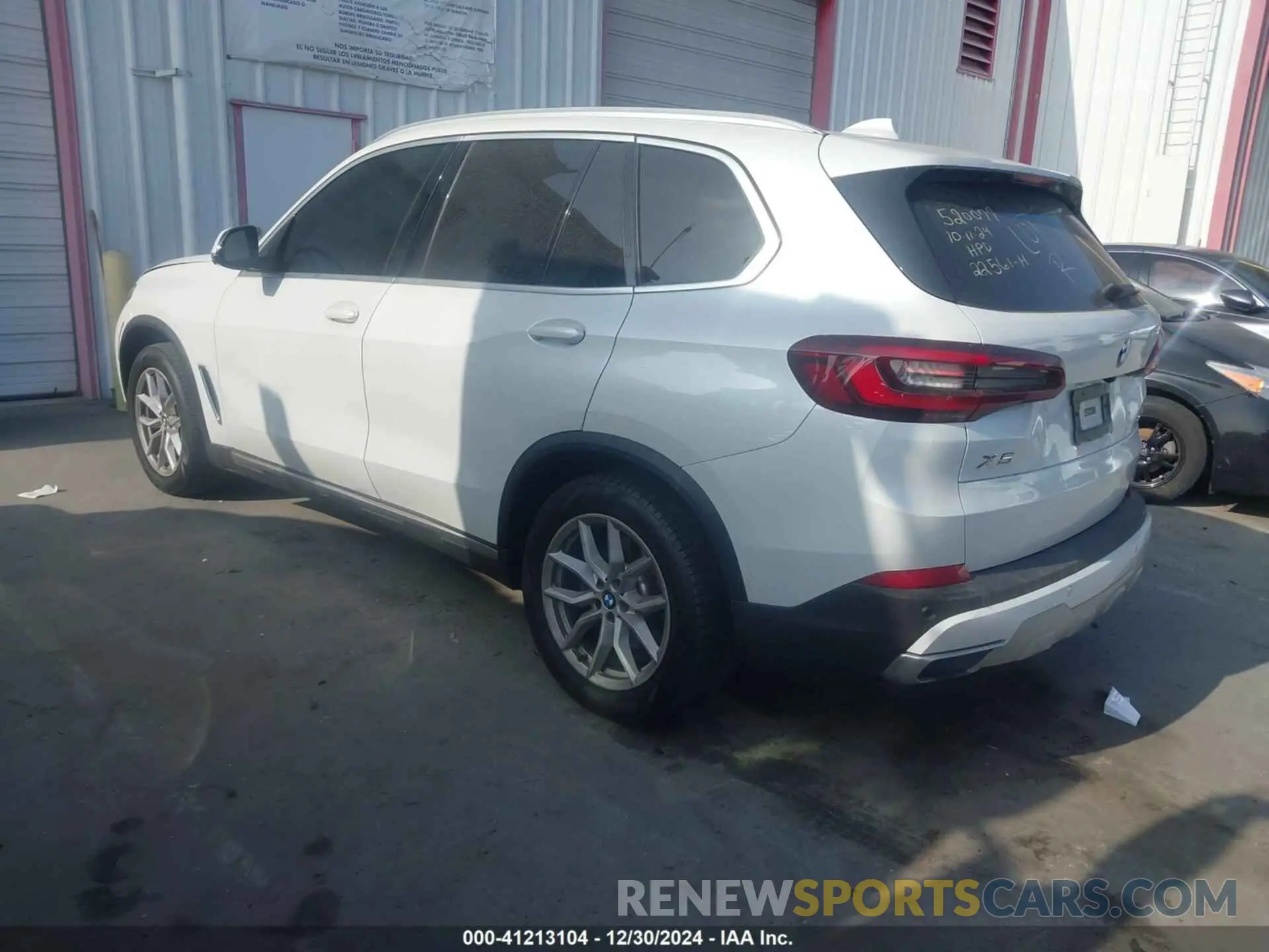 3 fotografías del automóvil dañado 5UXCR4C07N9M25285 BMW X5 2022