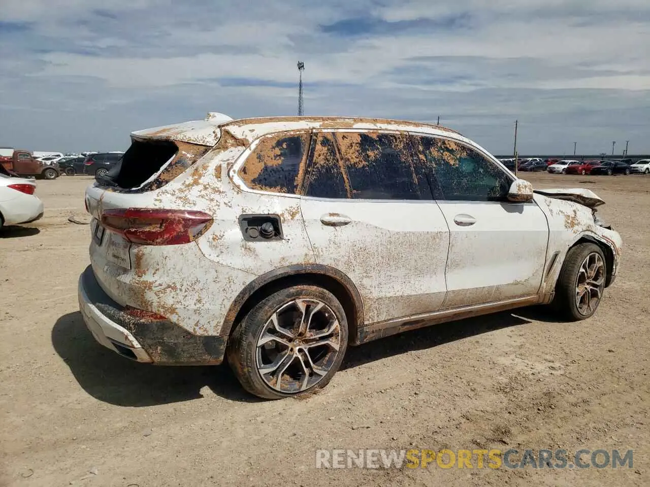 3 fotografías del automóvil dañado 5UXCR4C09N9M85651 BMW X5 2022