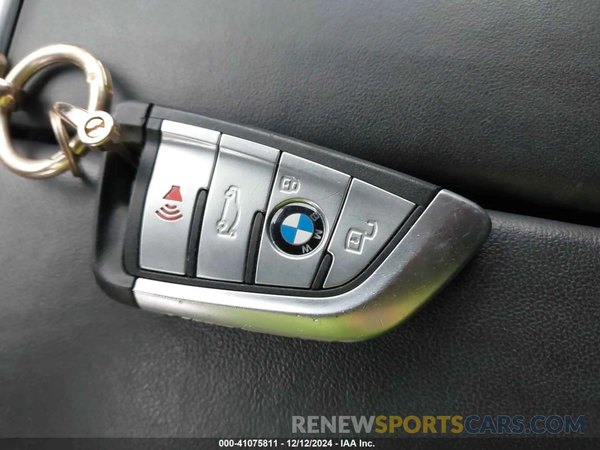 11 fotografías del automóvil dañado 5UXCR6C00N9K65584 BMW X5 2022