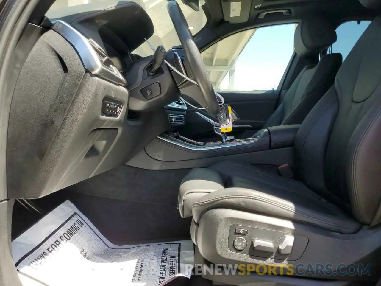 7 fotografías del automóvil dañado 5UXCR6C01N9J78633 BMW X5 2022