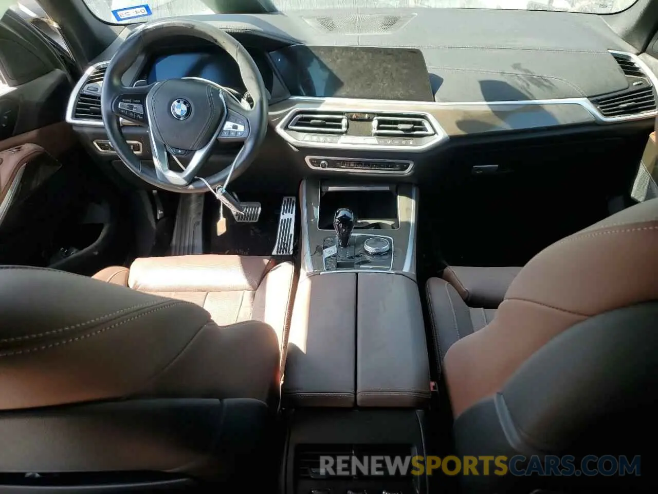 8 fotografías del automóvil dañado 5UXCR6C01N9K79249 BMW X5 2022