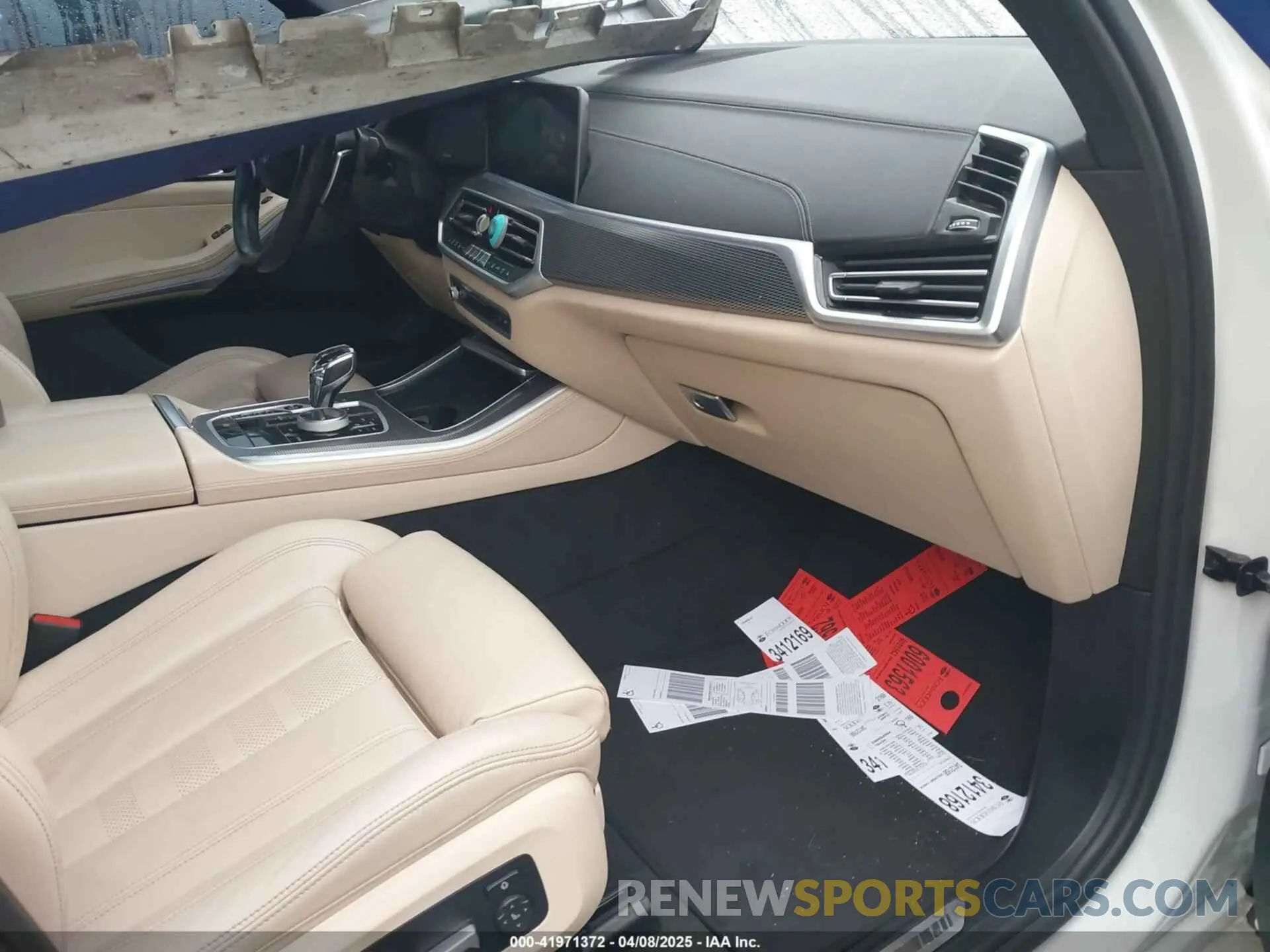 5 fotografías del automóvil dañado 5UXCR6C02N9J13015 BMW X5 2022
