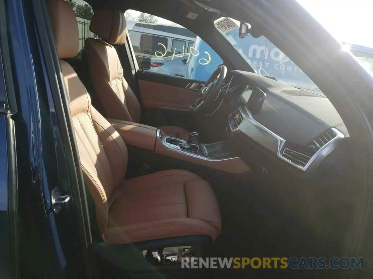5 fotografías del automóvil dañado 5UXCR6C02N9J34463 BMW X5 2022