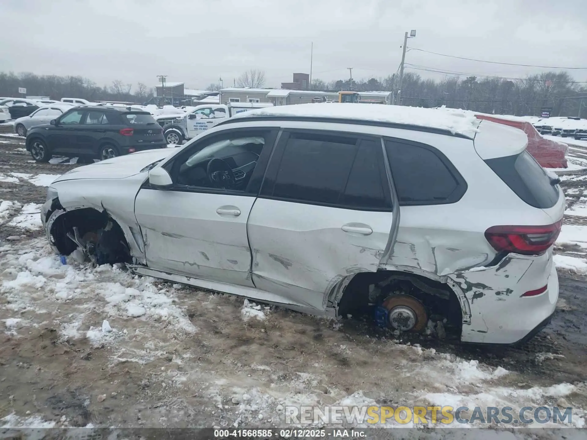 19 fotografías del automóvil dañado 5UXCR6C02N9N26231 BMW X5 2022