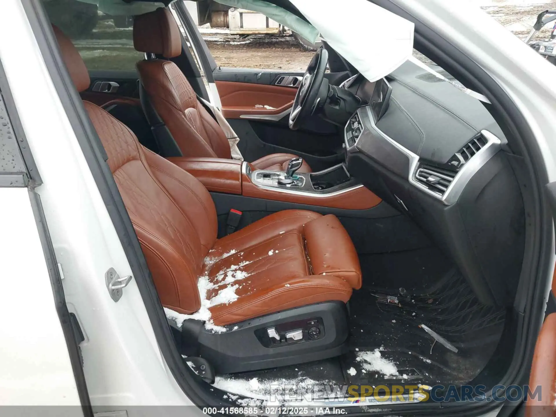 5 fotografías del automóvil dañado 5UXCR6C02N9N26231 BMW X5 2022