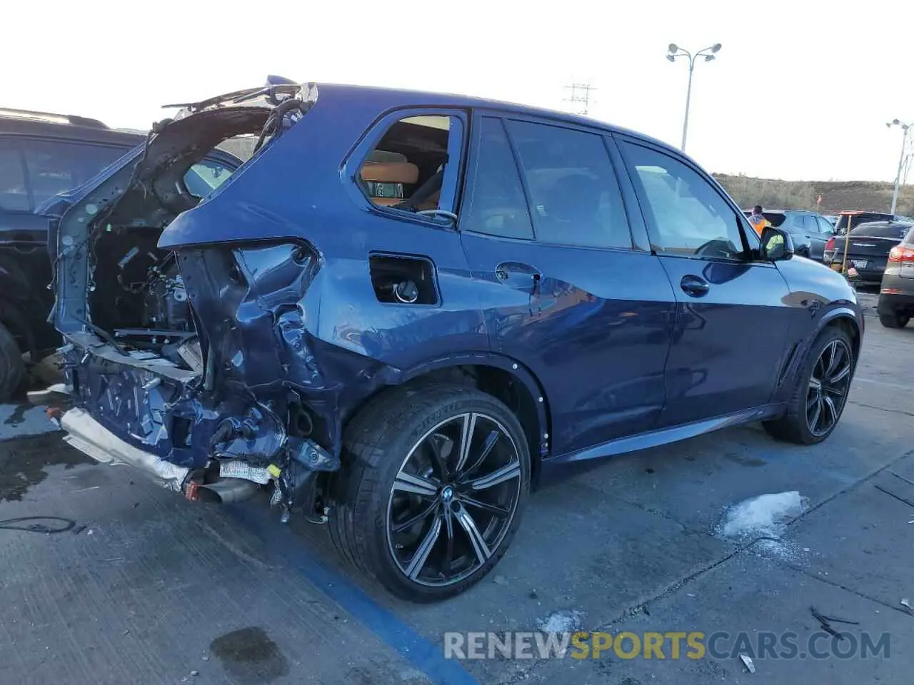 3 fotografías del automóvil dañado 5UXCR6C03N9K75641 BMW X5 2022