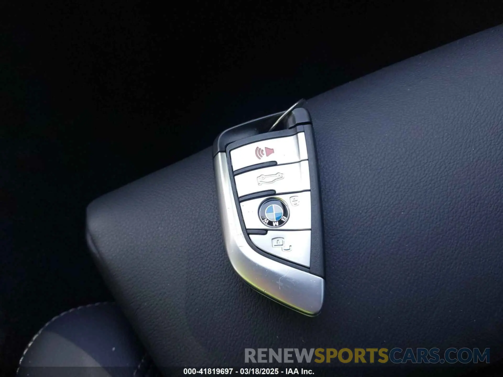 11 fotografías del automóvil dañado 5UXCR6C03N9M64919 BMW X5 2022