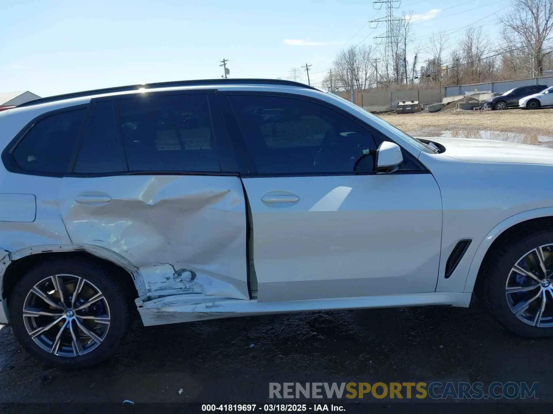 13 fotografías del automóvil dañado 5UXCR6C03N9M64919 BMW X5 2022