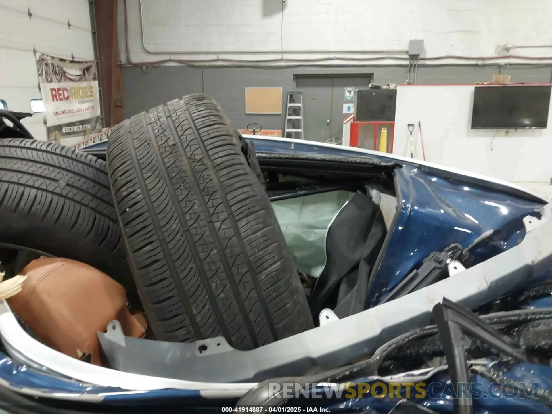8 fotografías del automóvil dañado 5UXCR6C04N9J55444 BMW X5 2022