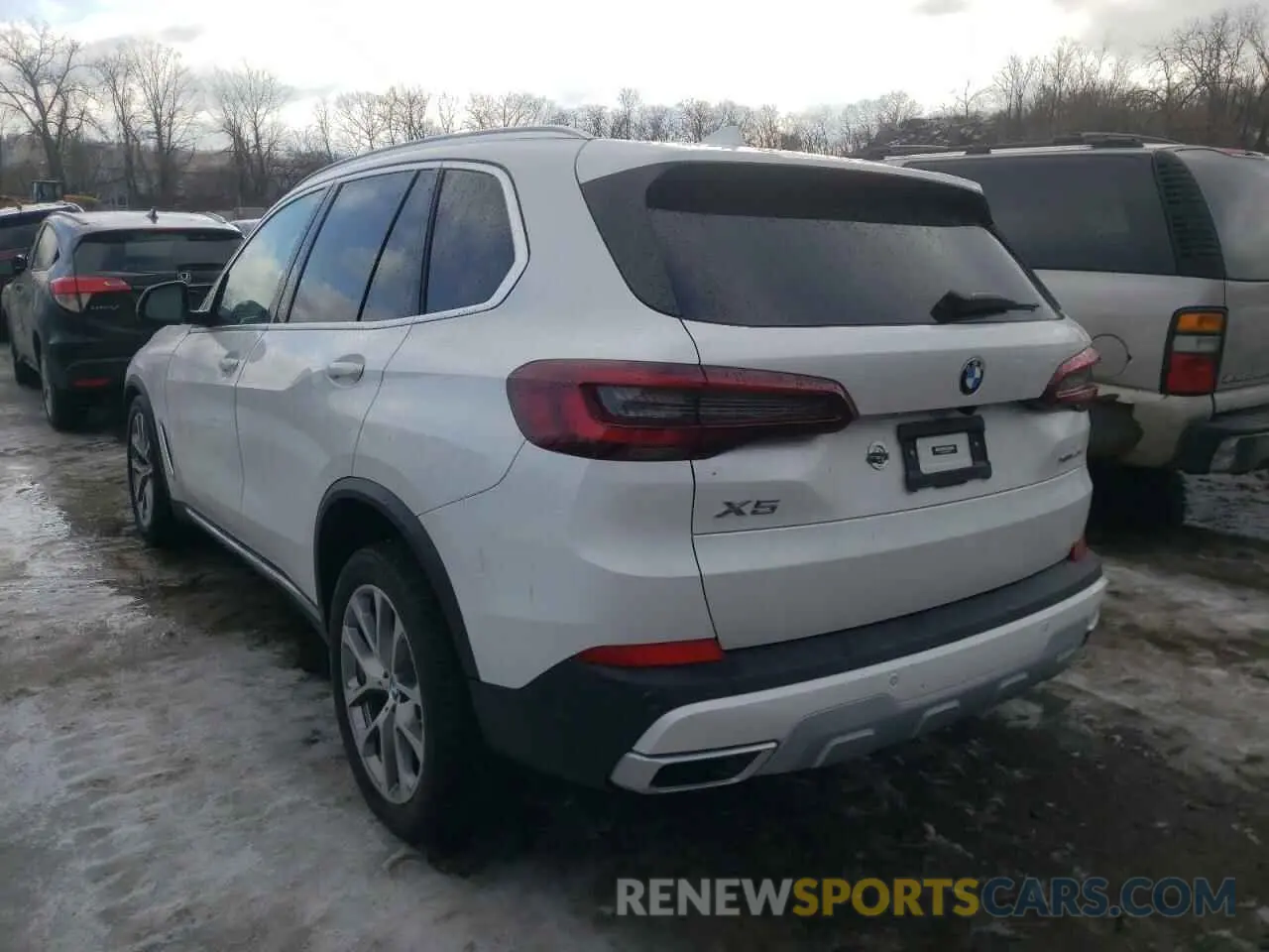 3 fotografías del automóvil dañado 5UXCR6C04N9J71353 BMW X5 2022