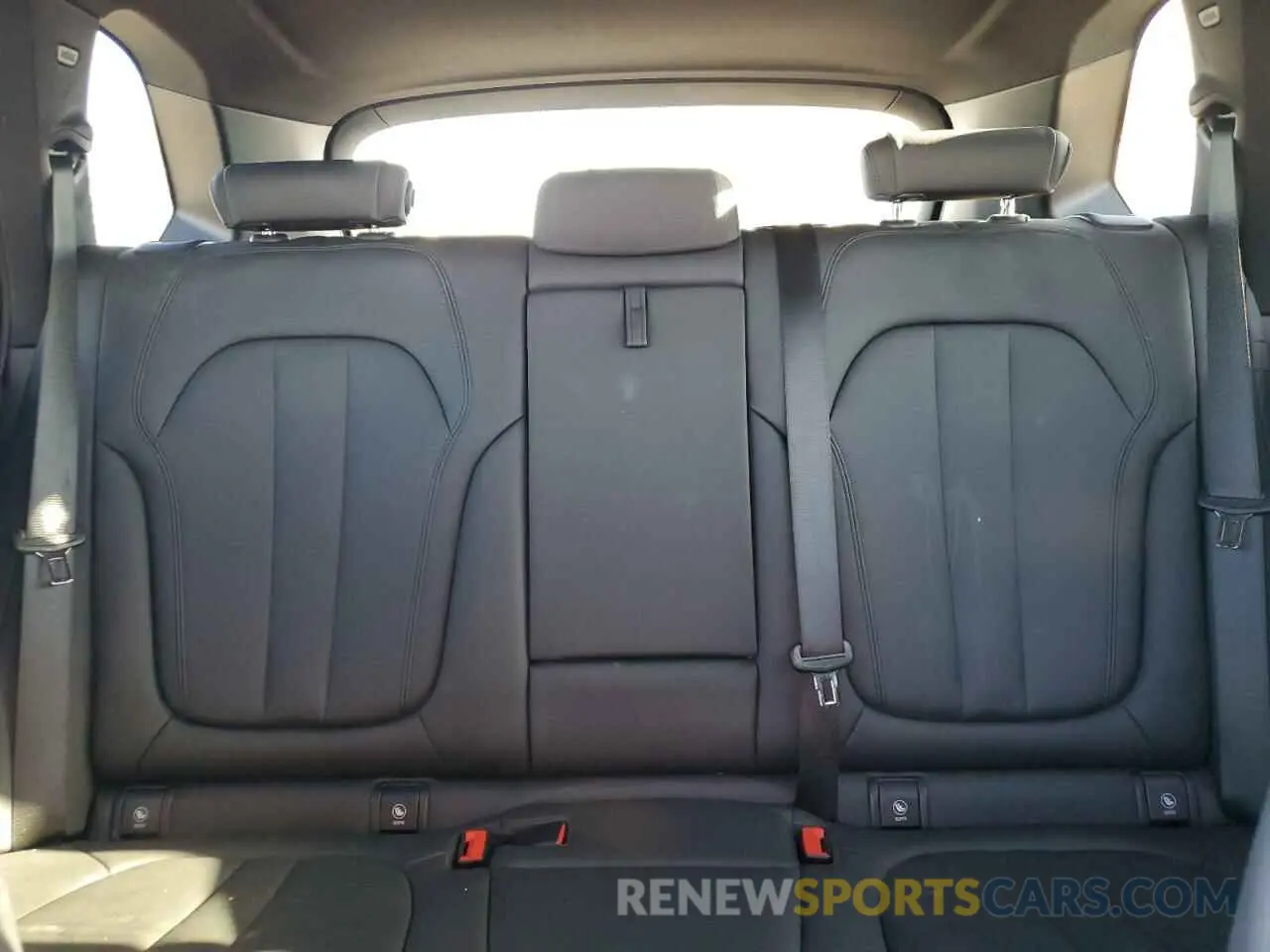 10 fotografías del automóvil dañado 5UXCR6C04N9J90615 BMW X5 2022