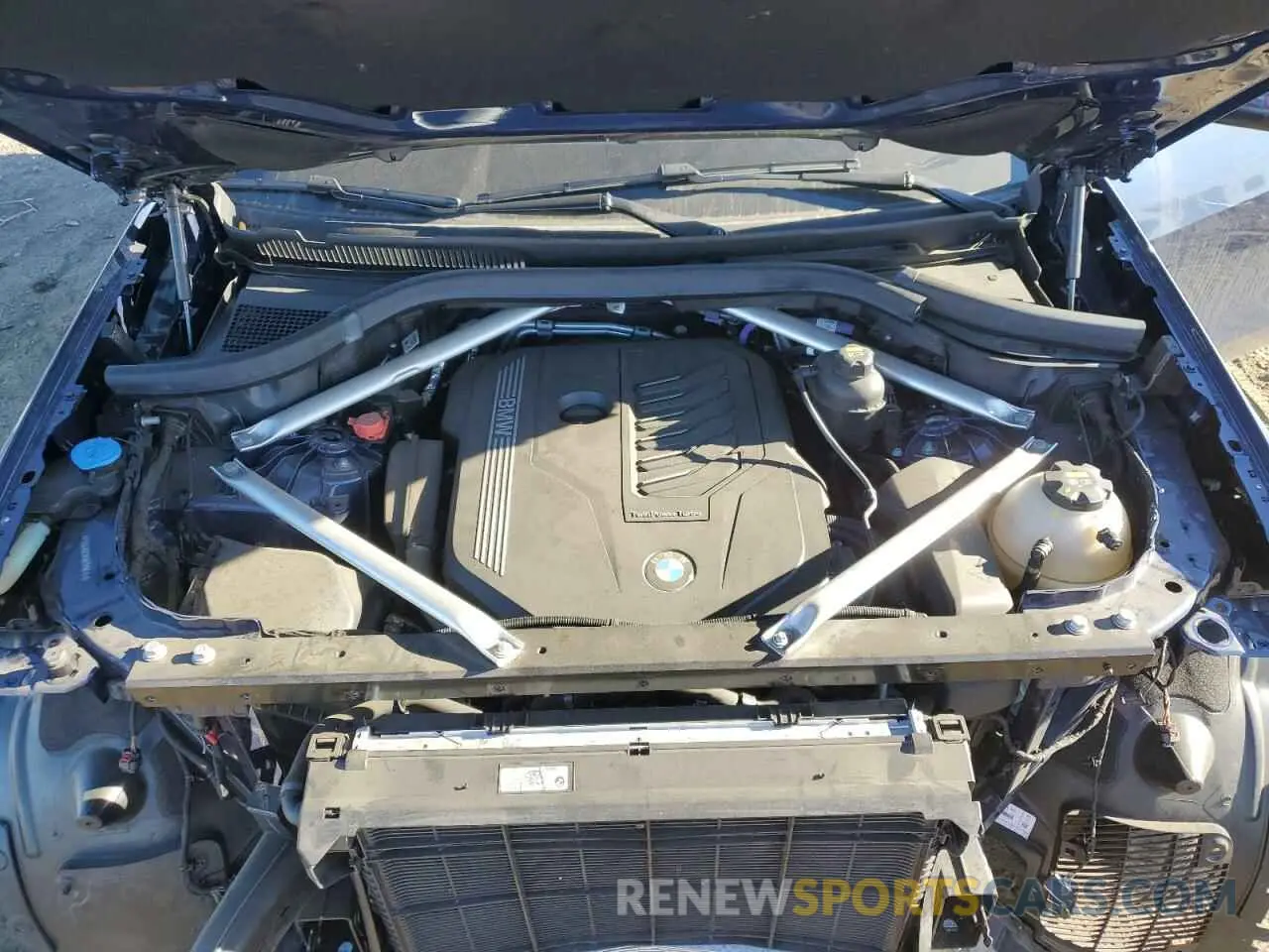 12 fotografías del automóvil dañado 5UXCR6C04N9J90615 BMW X5 2022