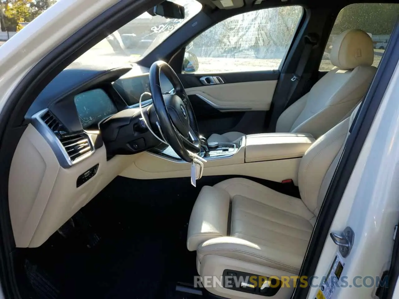 7 fotografías del automóvil dañado 5UXCR6C04N9K65569 BMW X5 2022
