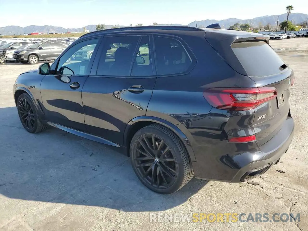 2 fotografías del automóvil dañado 5UXCR6C04N9M15664 BMW X5 2022