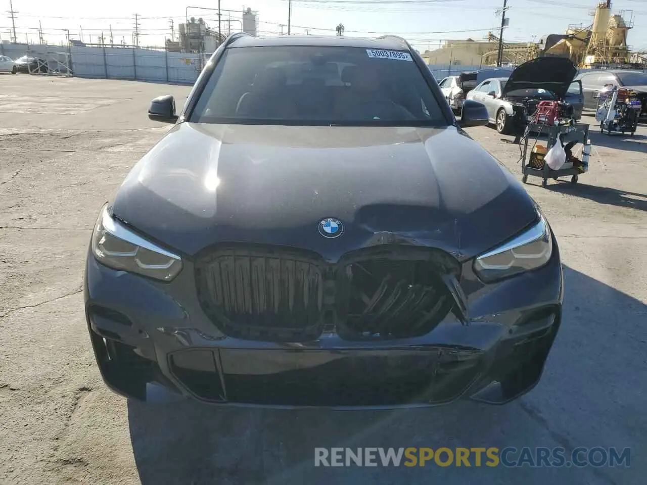 5 fotografías del automóvil dañado 5UXCR6C04N9M15664 BMW X5 2022