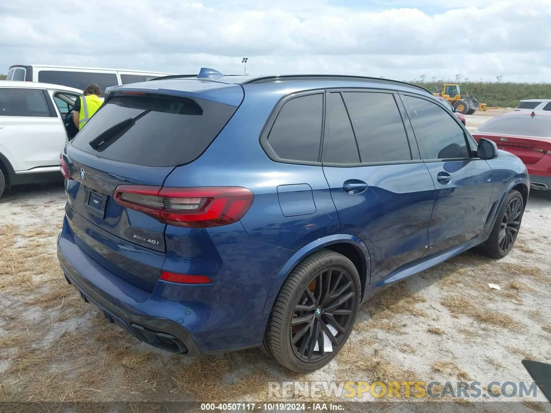 4 fotografías del automóvil dañado 5UXCR6C04N9N21838 BMW X5 2022