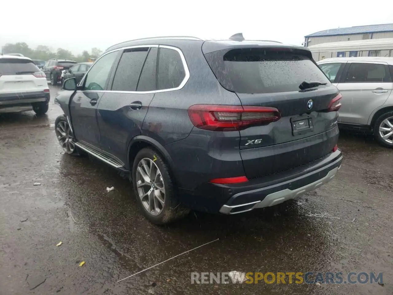 3 fotografías del automóvil dañado 5UXCR6C06N9L50719 BMW X5 2022