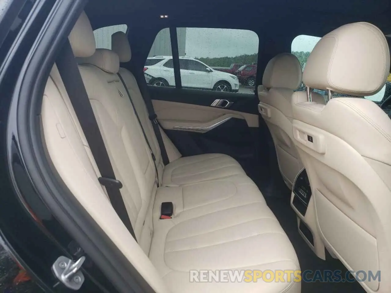 11 fotografías del automóvil dañado 5UXCR6C06N9L83039 BMW X5 2022