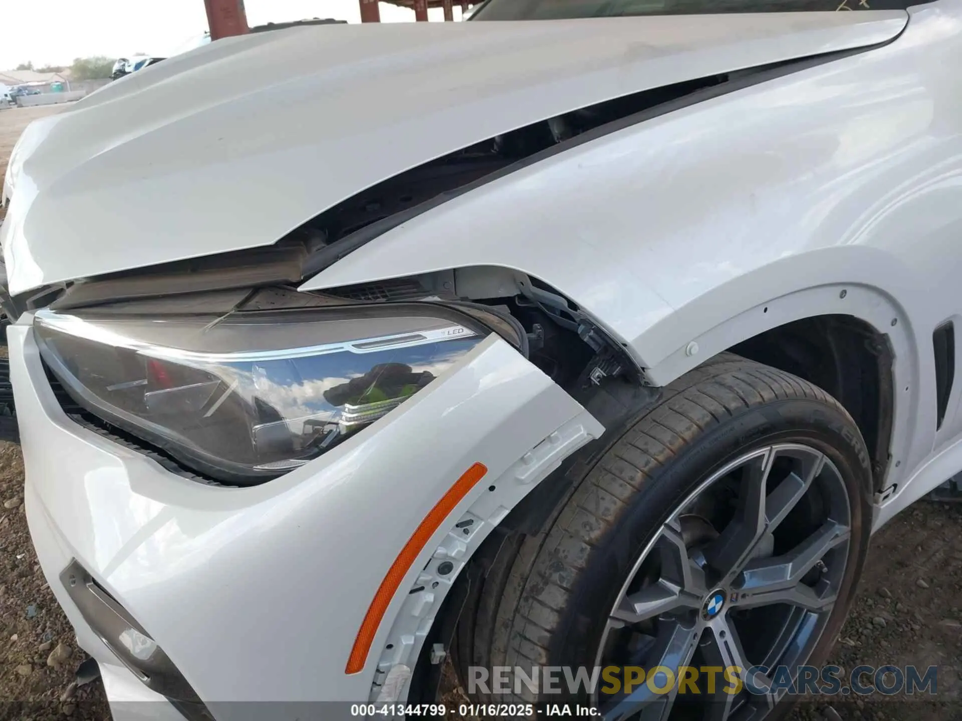 6 fotografías del automóvil dañado 5UXCR6C07N9J78569 BMW X5 2022