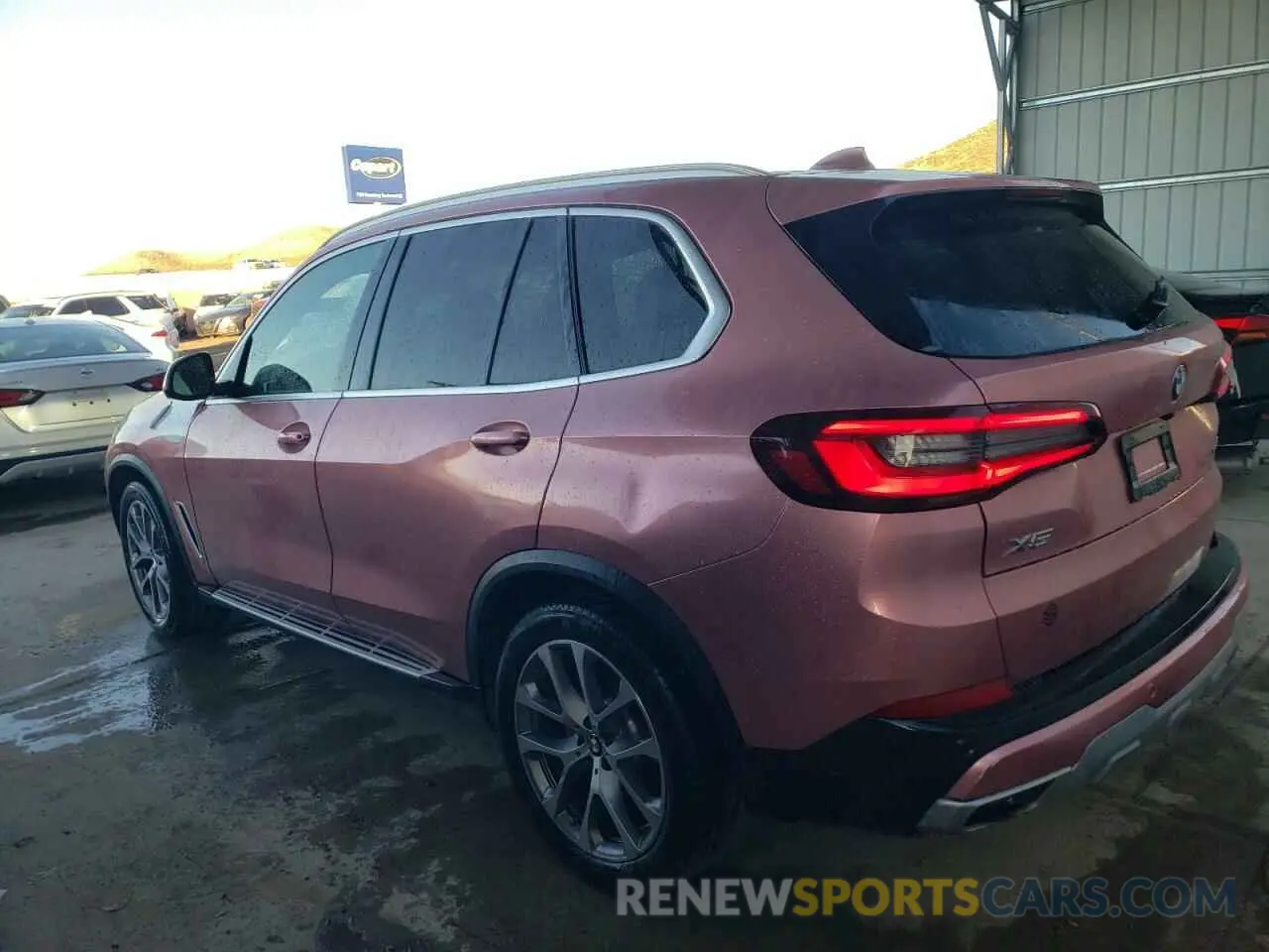 2 fotografías del automóvil dañado 5UXCR6C07N9N00207 BMW X5 2022