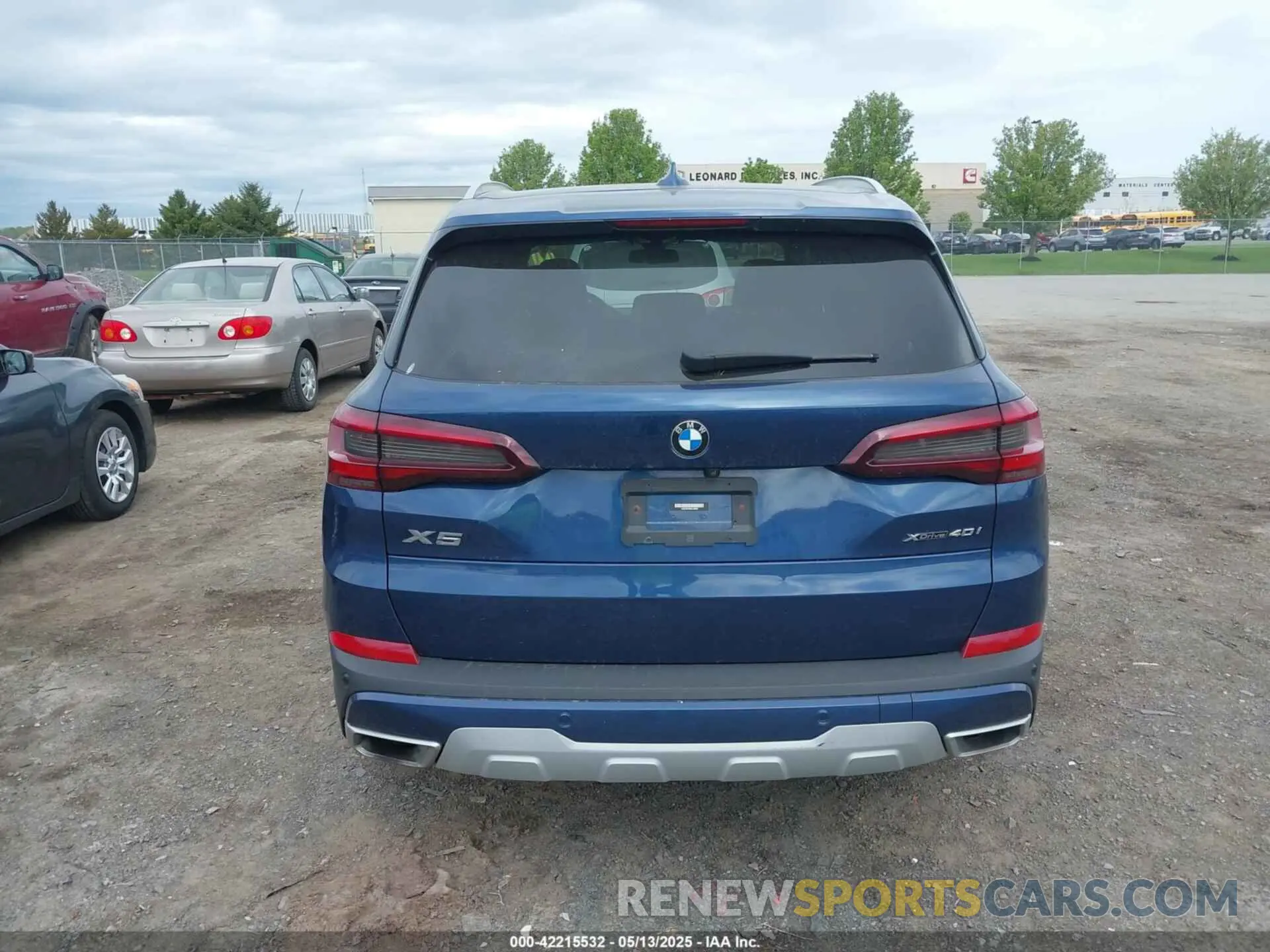 16 fotografías del automóvil dañado 5UXCR6C08N9J99866 BMW X5 2022