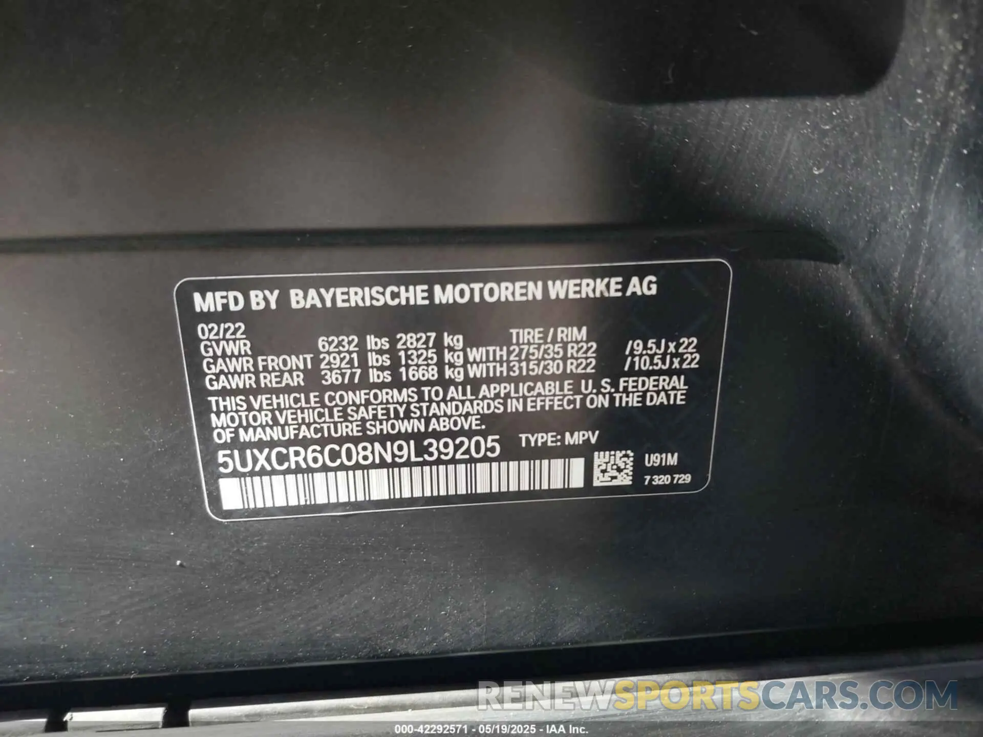 9 fotografías del automóvil dañado 5UXCR6C08N9L39205 BMW X5 2022