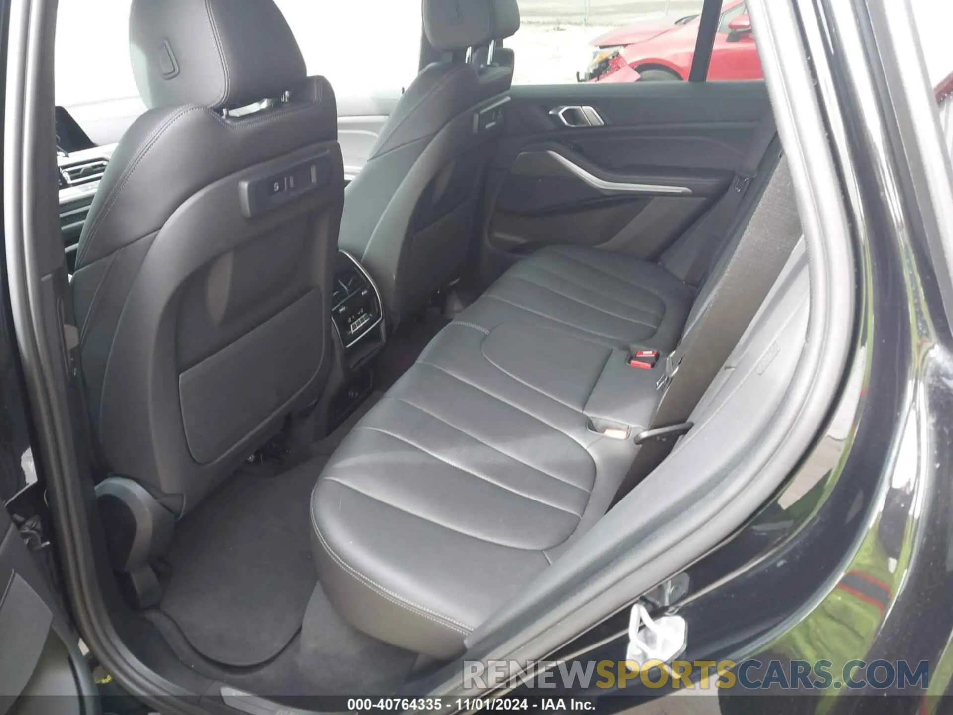 8 fotografías del automóvil dañado 5UXCR6C08N9L77503 BMW X5 2022