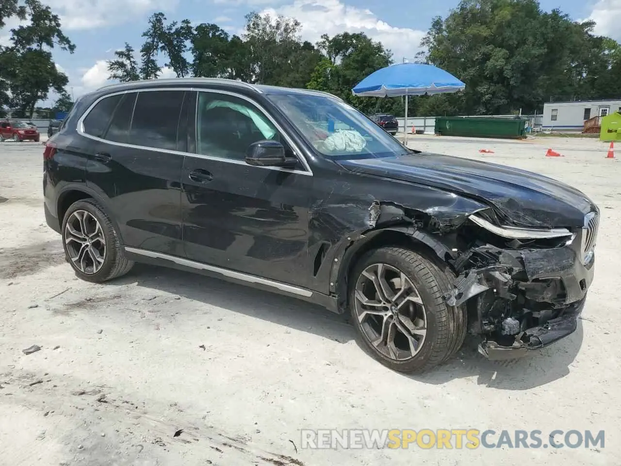 4 fotografías del automóvil dañado 5UXCR6C09N9J95891 BMW X5 2022