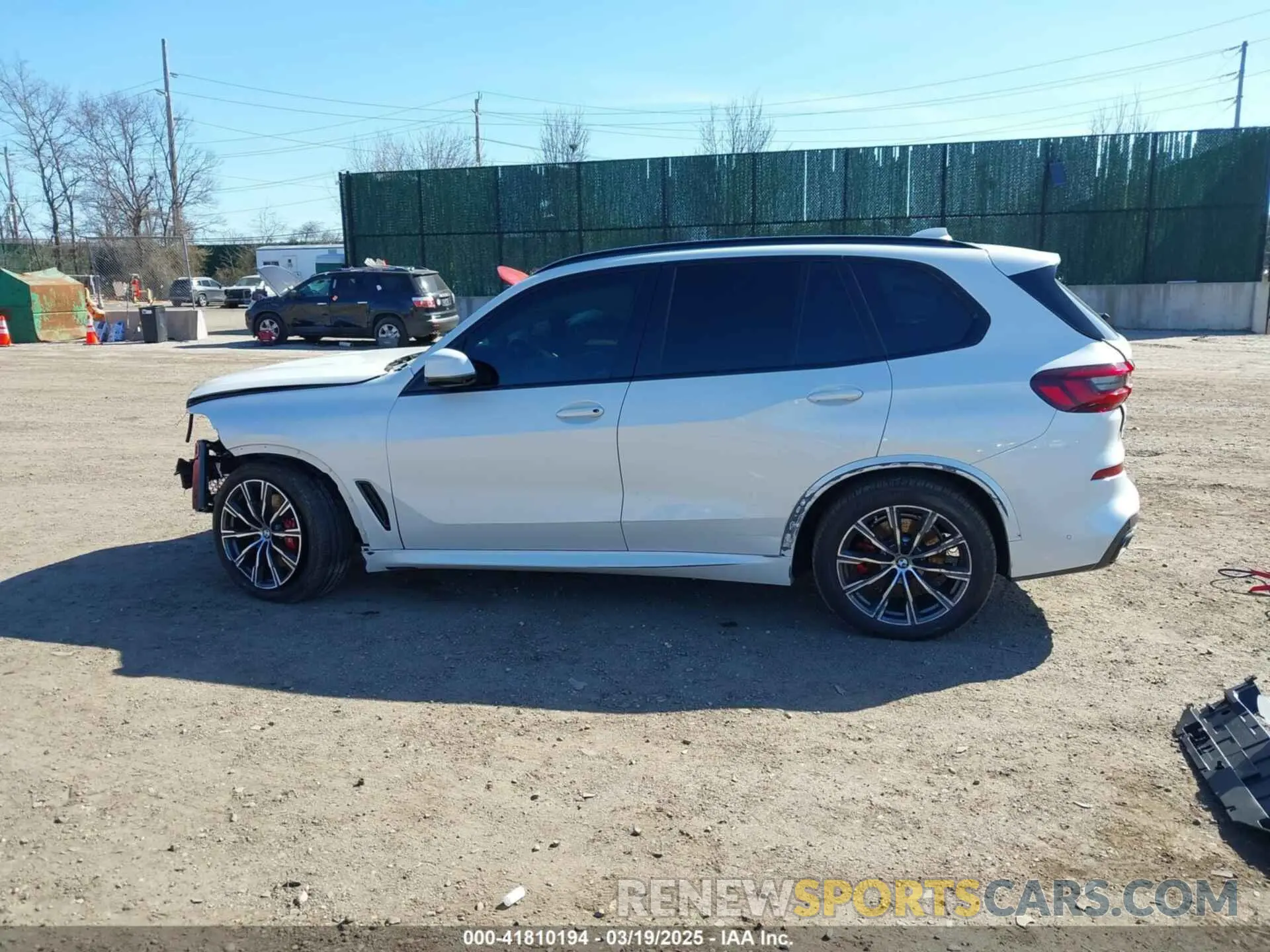 14 fotografías del automóvil dañado 5UXCR6C09N9K81119 BMW X5 2022