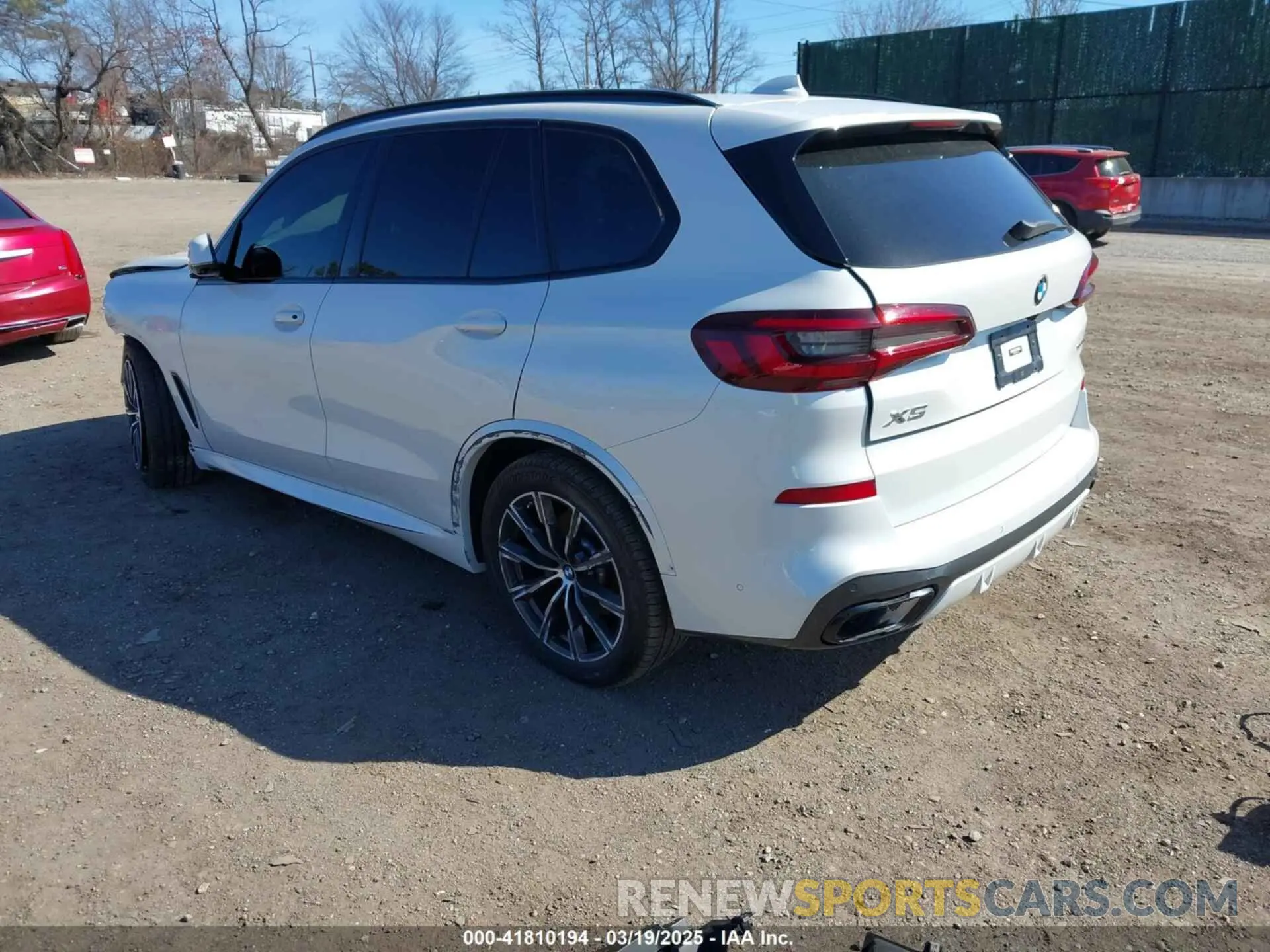 3 fotografías del automóvil dañado 5UXCR6C09N9K81119 BMW X5 2022